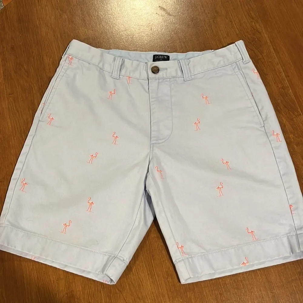 J Crew mens Gramercy light blue shorts with pink flamingos size 31.